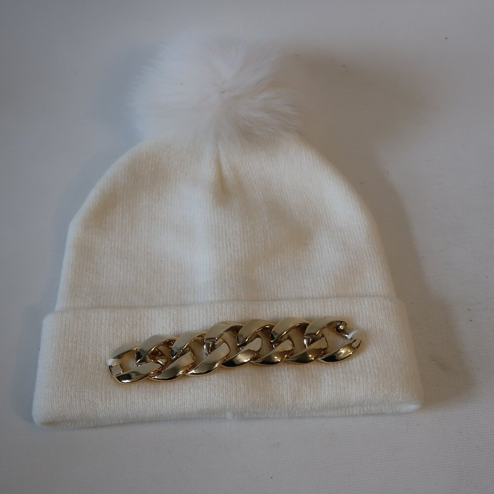 NWT Womens Tina Demel Ivory Dyed Fox Fur Pompom Beanie Hat OS